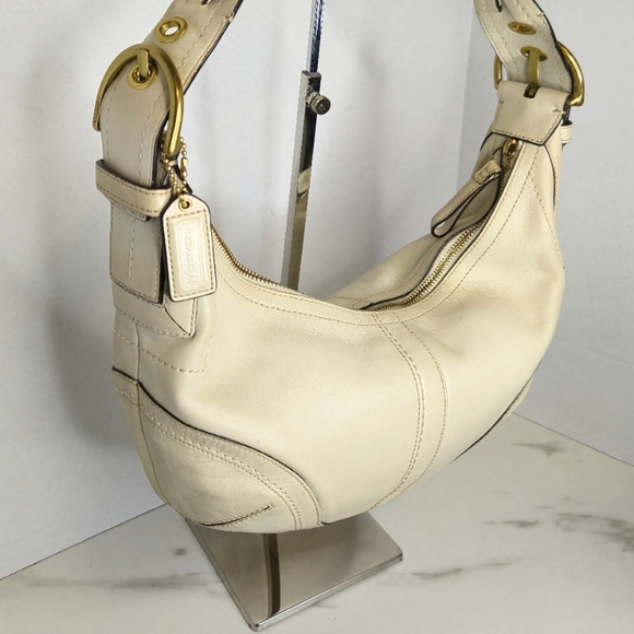 Coach Soho White Leather Hobo Shoulder Bag with Braided Handles 10043 - Picture 3 of 10